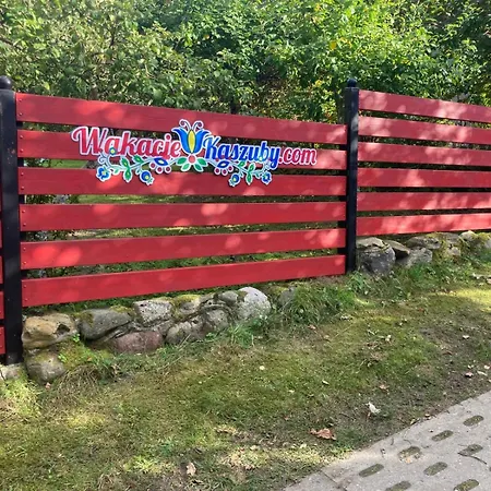 Semesterbostad Dom W Jablonkach Wakacje, Kaszuby, Chmielno, Sznurki Gwiezdna 24